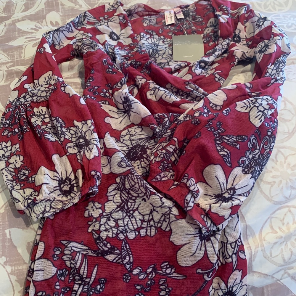 Woman’s blouse